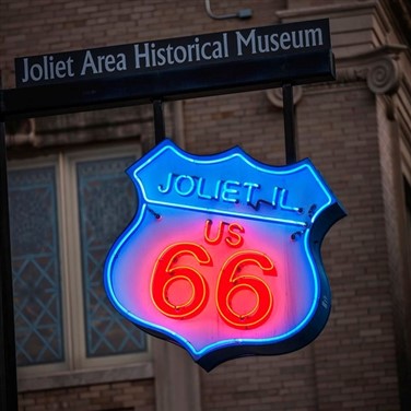 26037 Vintage Road Trip:Chicago-St. Louis on Rt 66